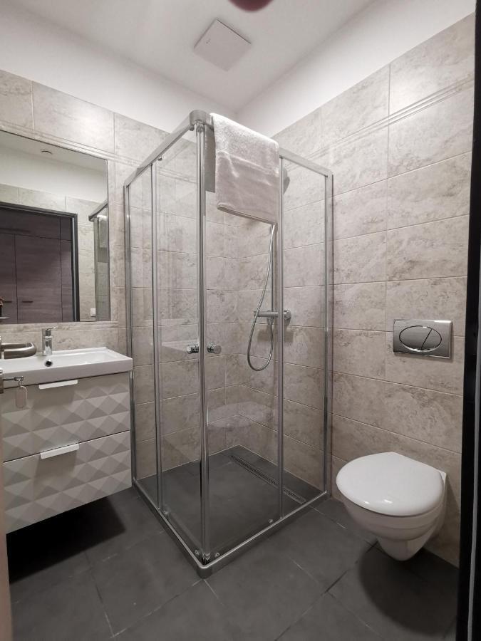 A22 Hotel Gyál エクステリア 写真